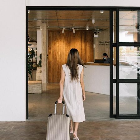 Glory Wabi Sabi Hotel 清迈古城荣耀侘寂酒店 Chiang Mai Esterno foto