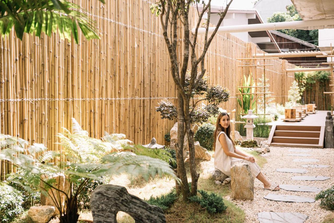 Glory Wabi Sabi Hotel 清迈古城荣耀侘寂酒店 Chiang Mai Esterno foto