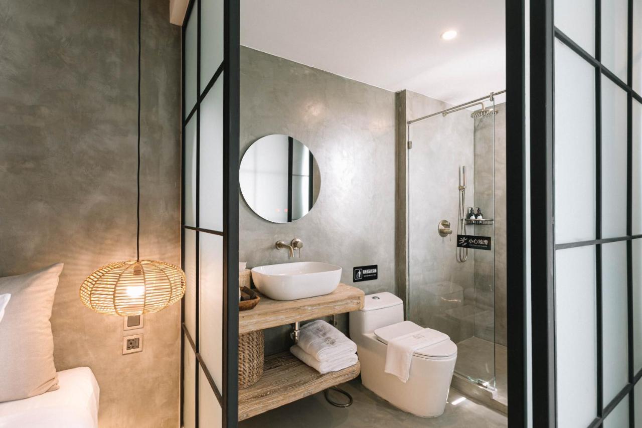 Glory Wabi Sabi Hotel 清迈古城荣耀侘寂酒店 Chiang Mai Esterno foto
