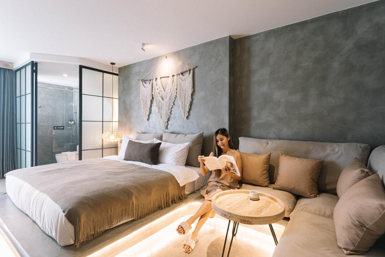 Glory Wabi Sabi Hotel 清迈古城荣耀侘寂酒店 Chiang Mai Esterno foto