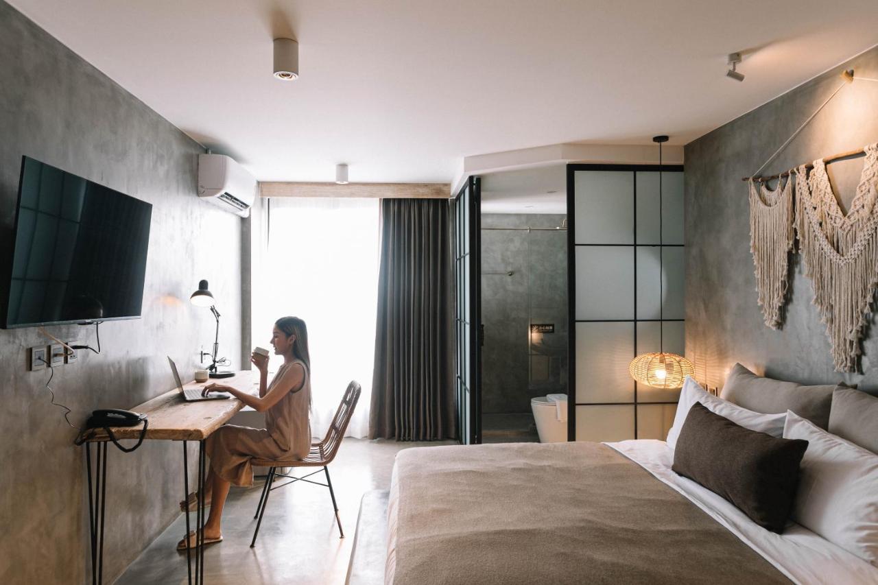Glory Wabi Sabi Hotel 清迈古城荣耀侘寂酒店 Chiang Mai Esterno foto